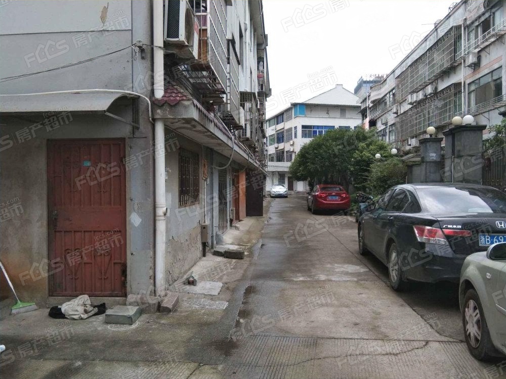 宁波房产超市网 宁波小区 奉化小区 桥西岸路小区[] 2秒 开始播放 1
