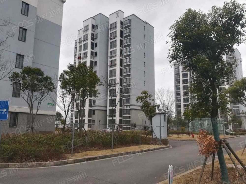 上海房产超市网 上海小区 崇明小区 裕鸿佳苑第三社区裕政新村 2秒